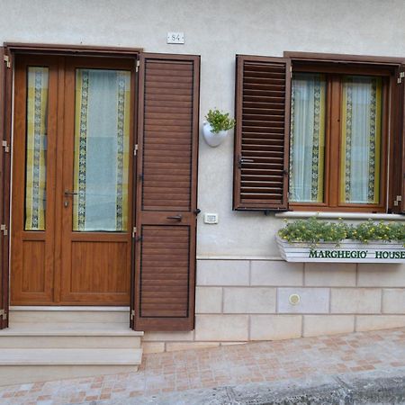 Ferienwohnung Marghegio' House Ceglie Messapica Exterior foto